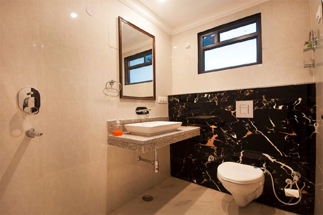 hotel almora delhi airport