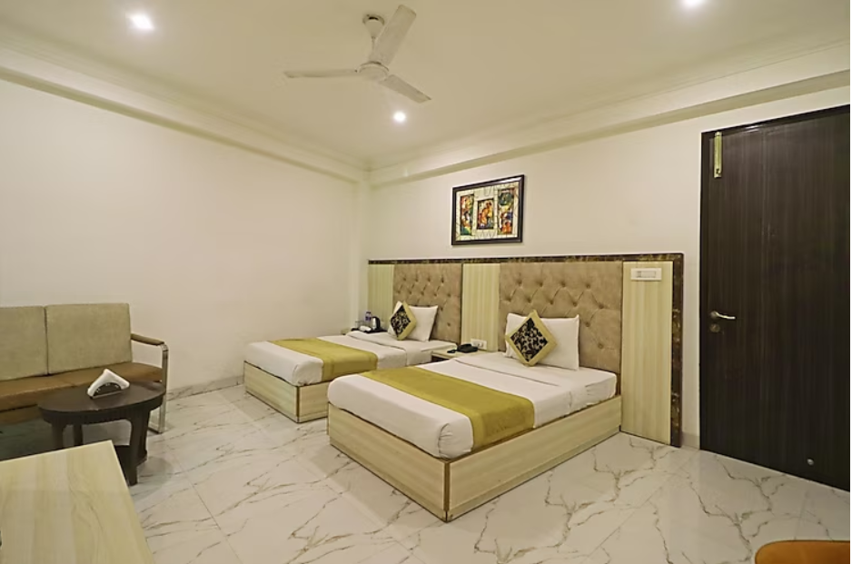 hotel almora delhi airport
