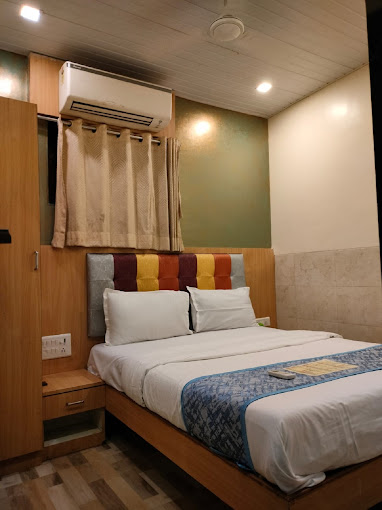 Kf Residency,Kurla,2 star