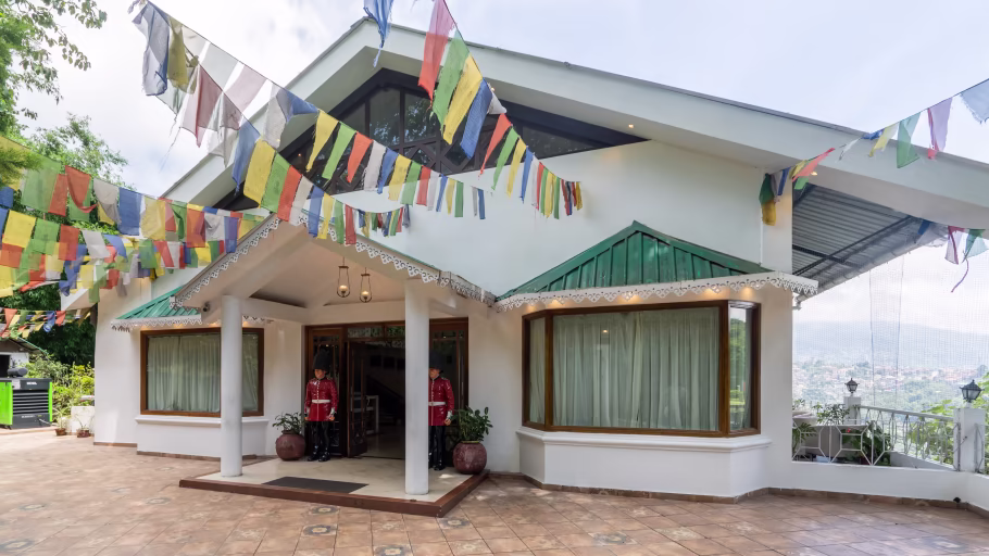 Summit Lillium Hotel And Spa,Kalimpong>>Darjeeling,4 star