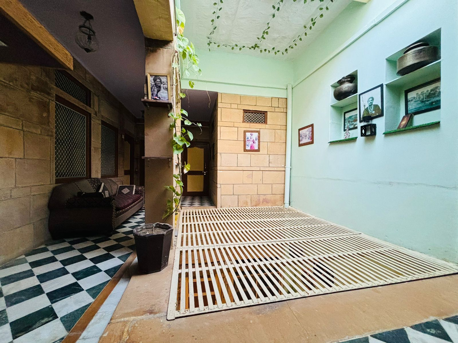 Hotel Renuka,Sadar Bazar,2 star