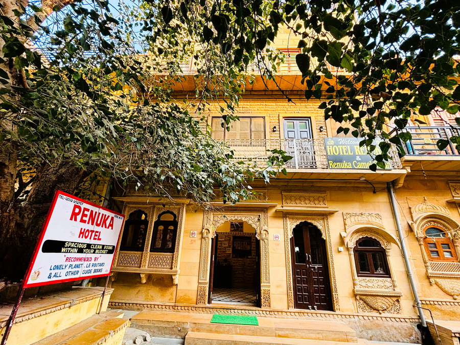 Hotel Renuka,Sadar Bazar,2 star