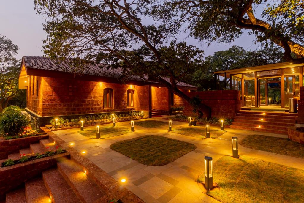 R R Heritage Resort,Old Mahabaleshwar>>Mahabaleshwar,3 star