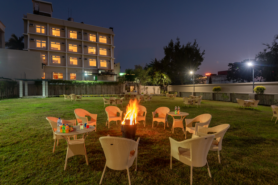 Dls Park Grace ,Motichur, Haridwar,4 star