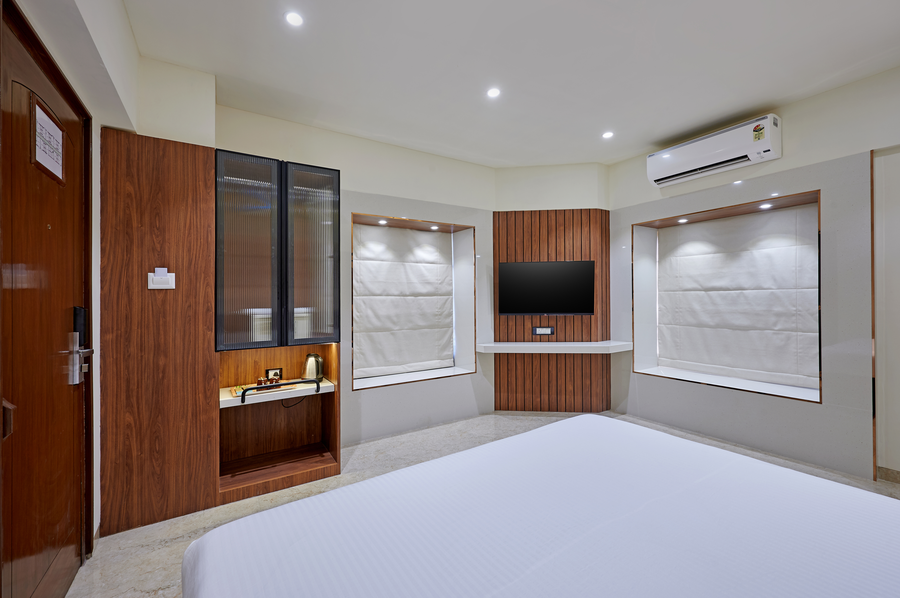 Hotel Karl Residency,Andheri West, Mumbai ,3 star