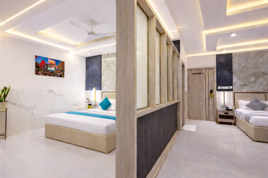 hotel transit by star group