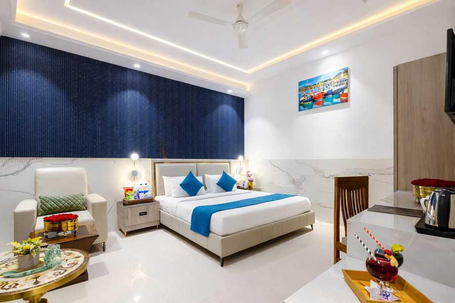 hotel transit by star group