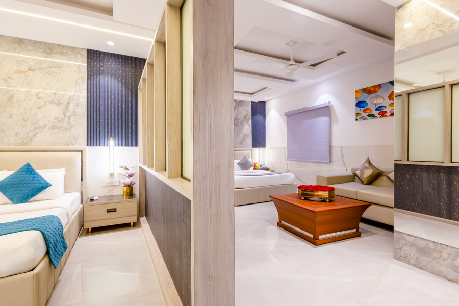 hotel transit by star group