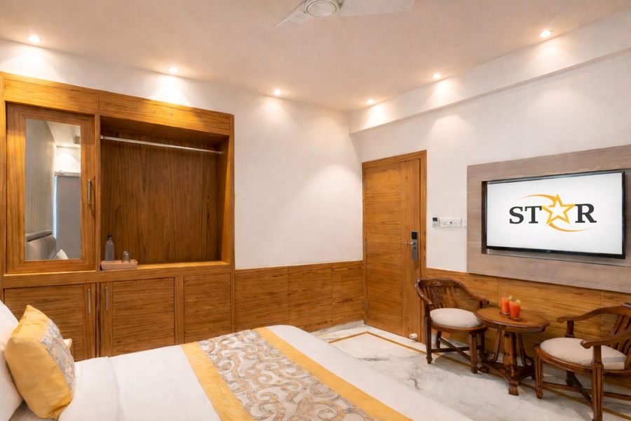 hotel aero star by star group