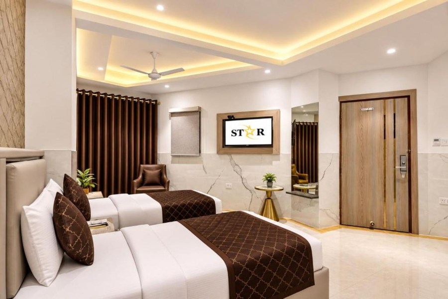 hotel delhi 37 by star group