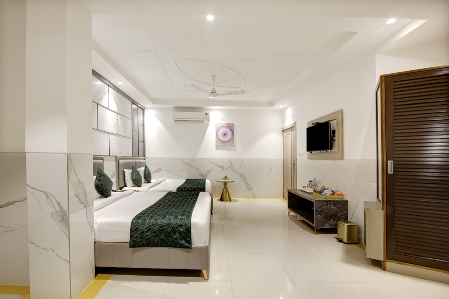 hotel delhi 37 by star group