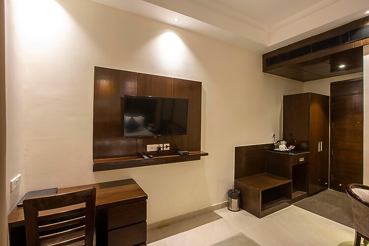 hotel aero stay delhi airport
