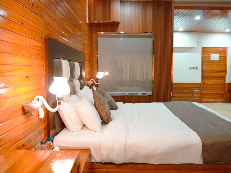 waii international hotel