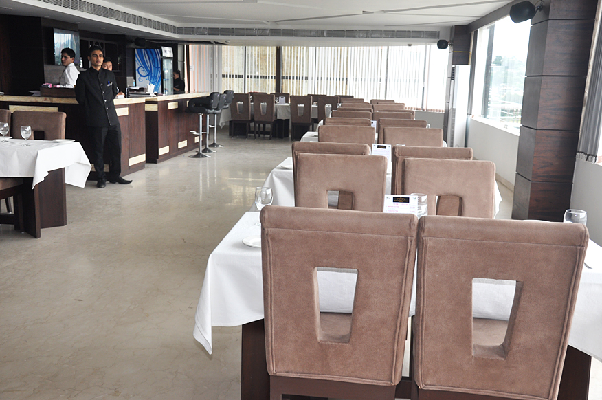 waii international hotel