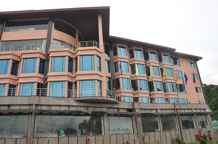 waii international hotel