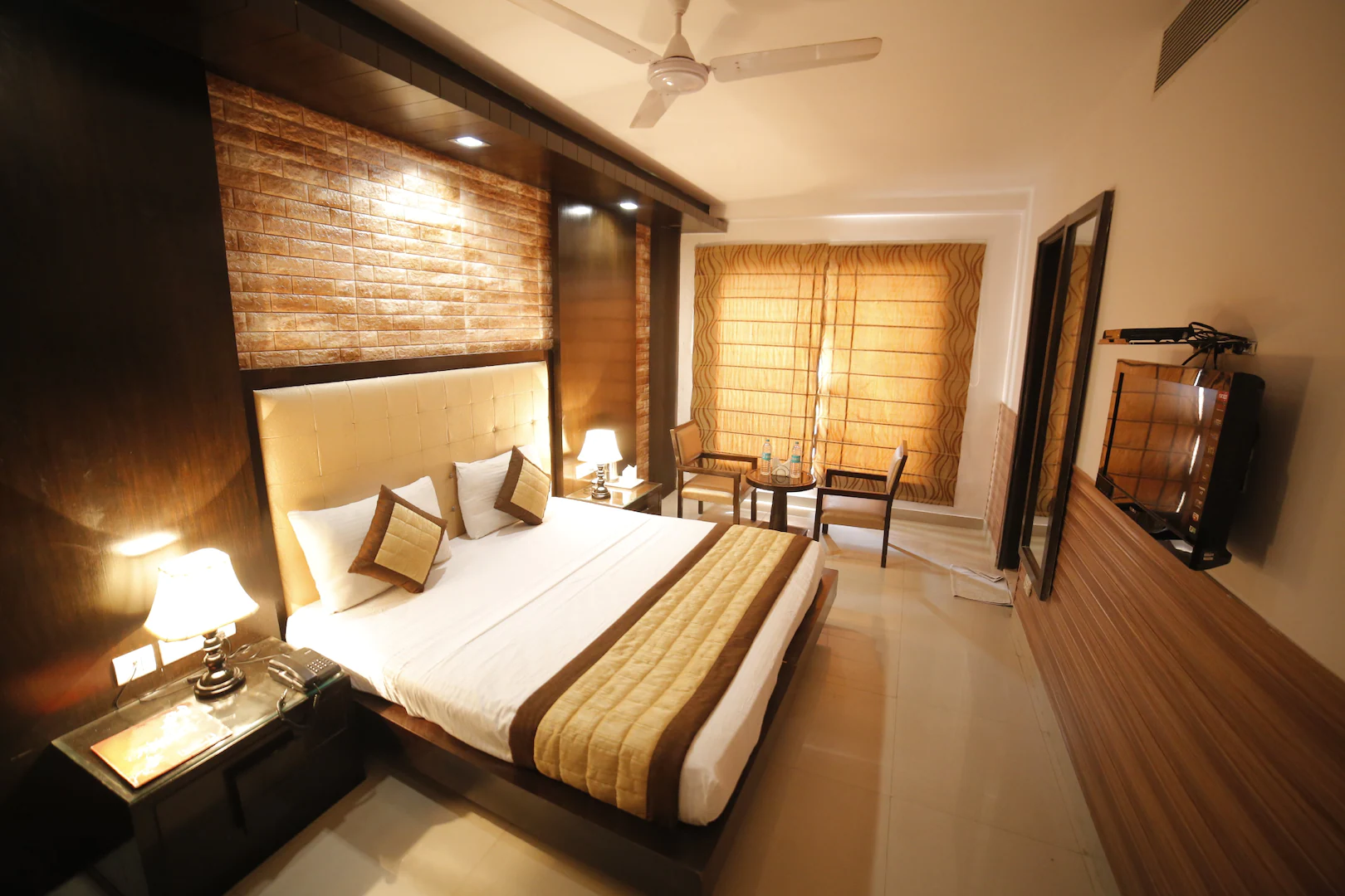 hotel delhi pride