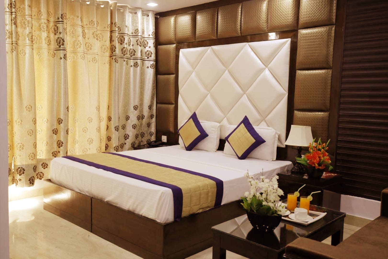 hotel delhi pride