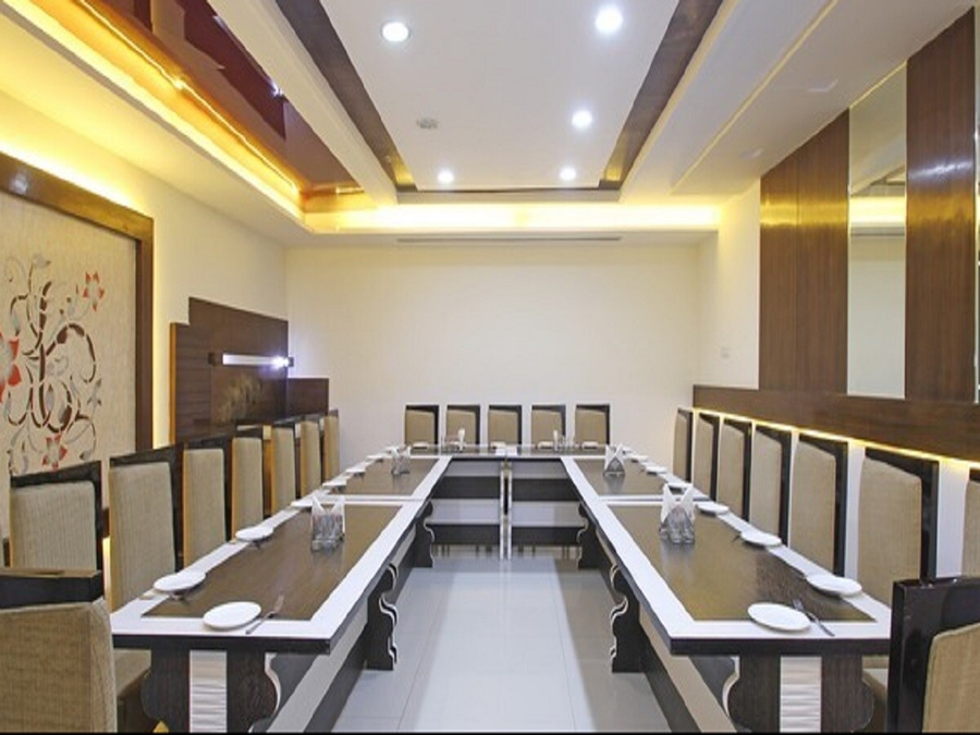 hotel nagpal regency