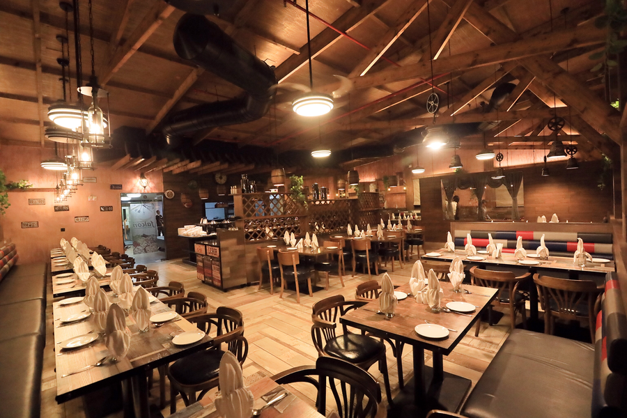 humming bird hotel and banquet