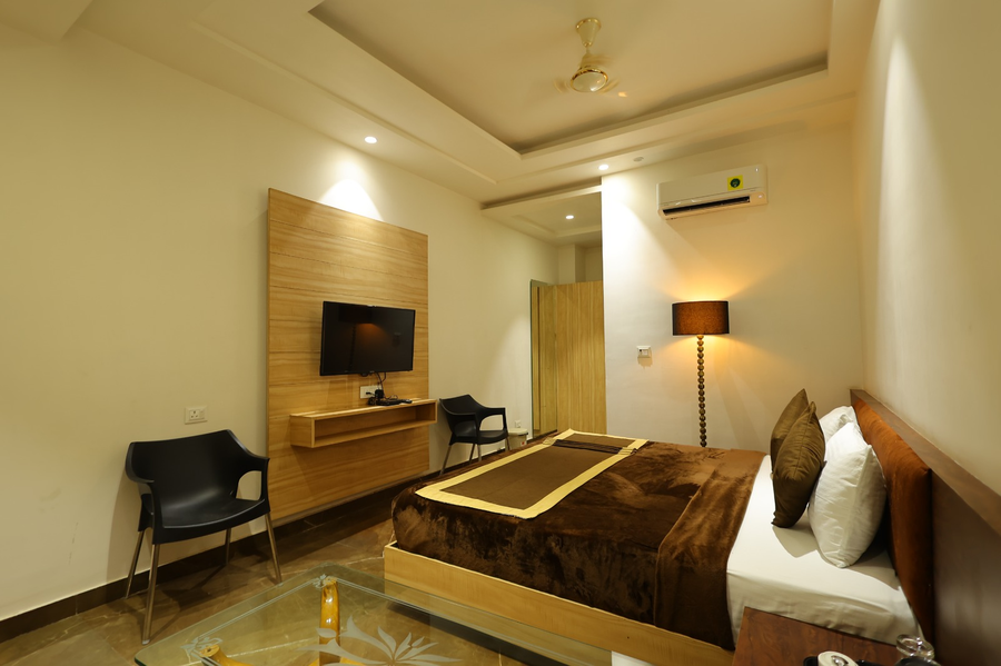 hotel darbar e khas