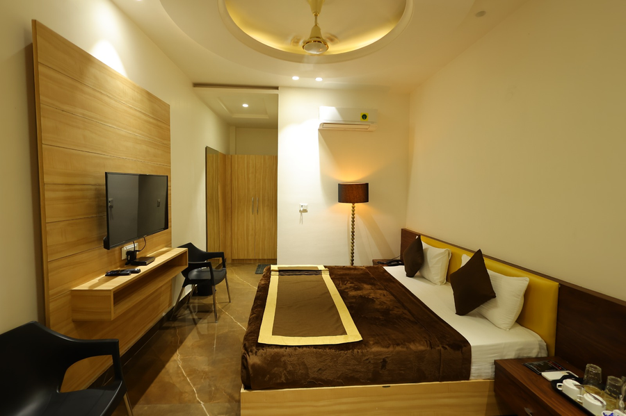 hotel darbar e khas