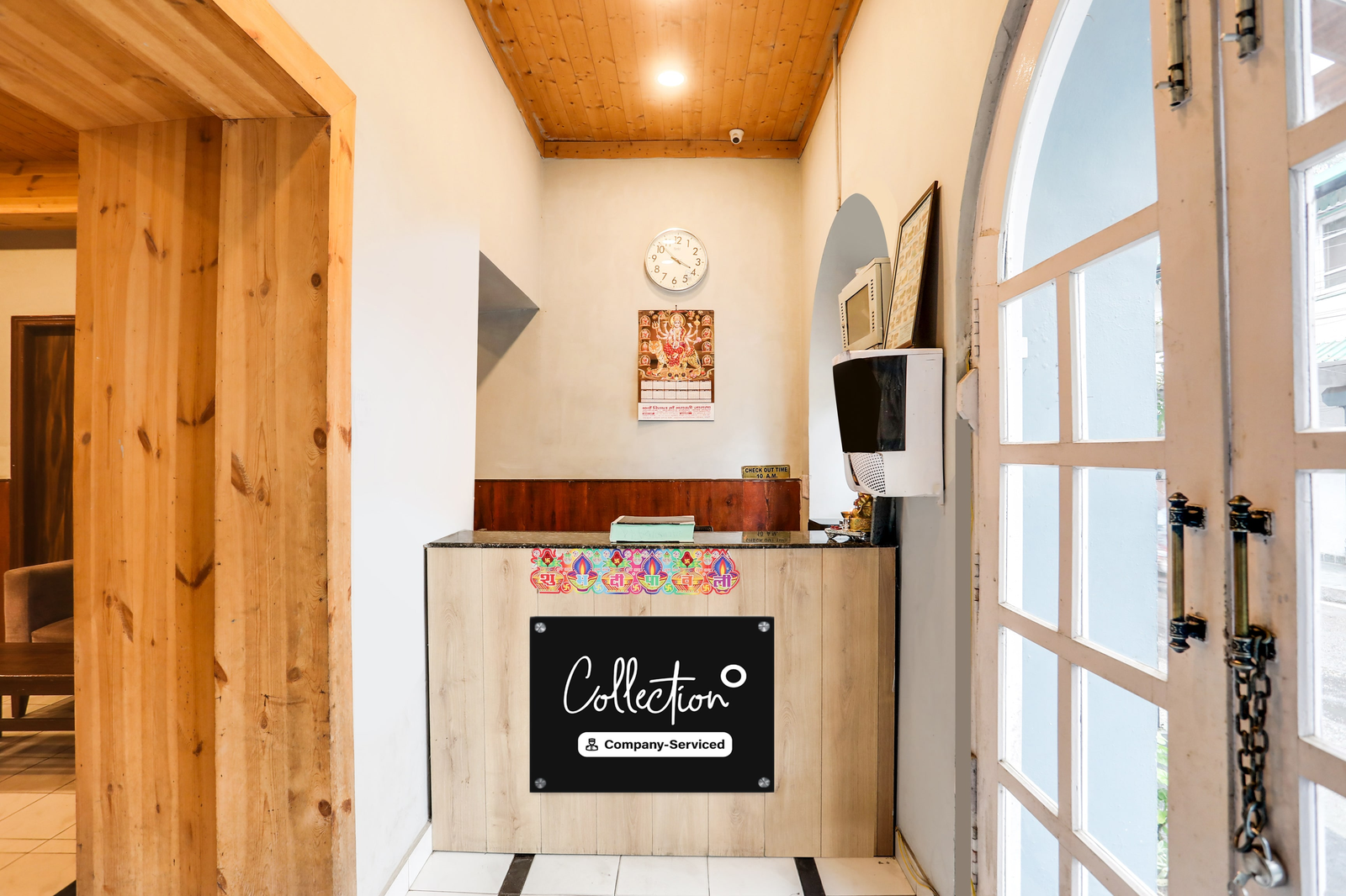 Super Collection O Mall Road Near St. Georges College,BARLOWGANJ,3 star