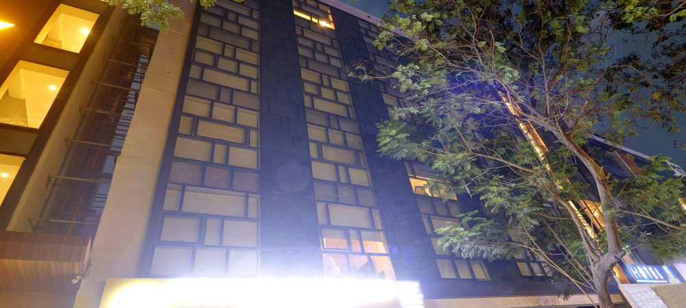 hotel 5 elements