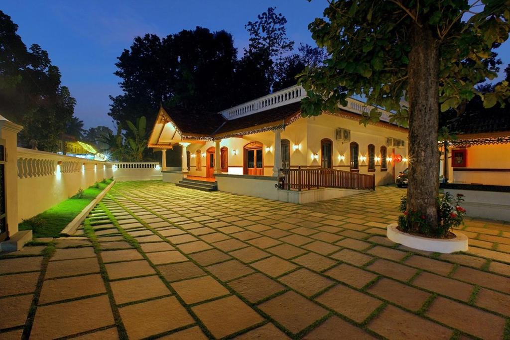 Kovilakam Heritage Resort