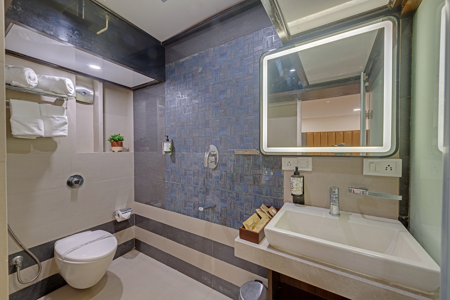 comfort inn metropolis mumbai