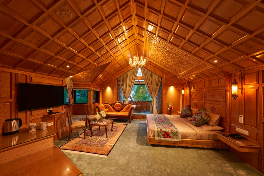 kashmir mahal resorts by stay pattern dal lake