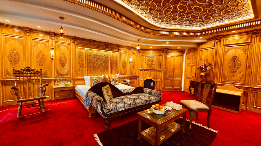 kashmir mahal resorts by stay pattern dal lake