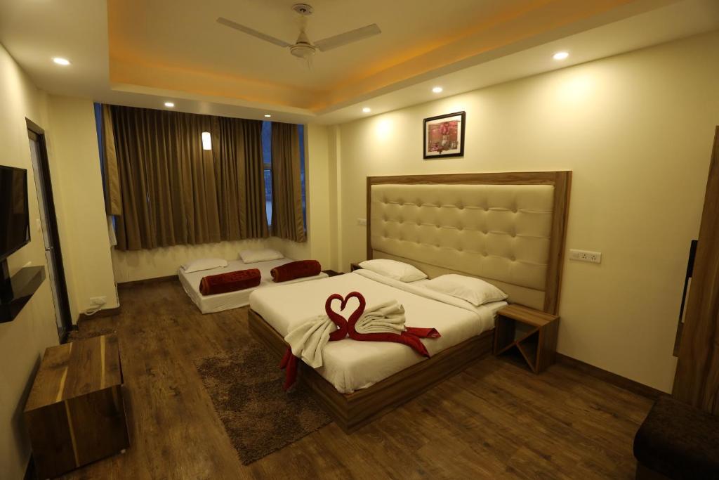 Avenue 18 Resort, Book Rishikesh Hotels Starting From ₹ 3427