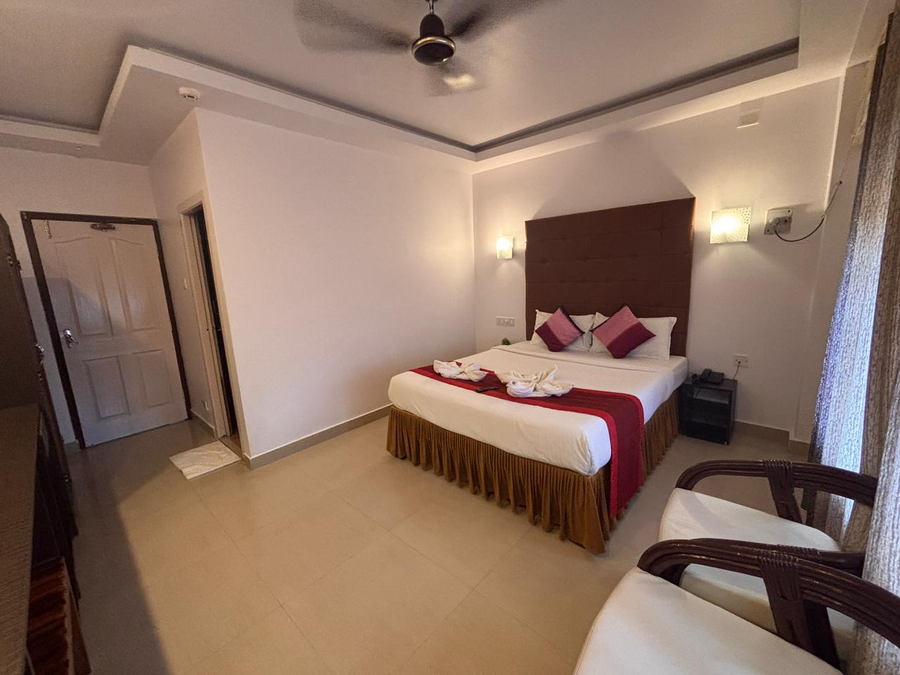 hotel rhishabh