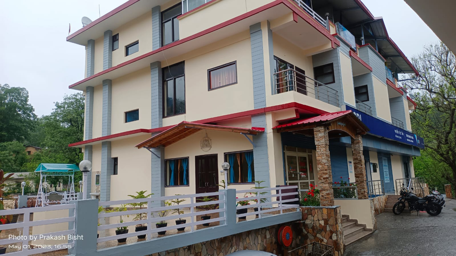 shivalik river retreat