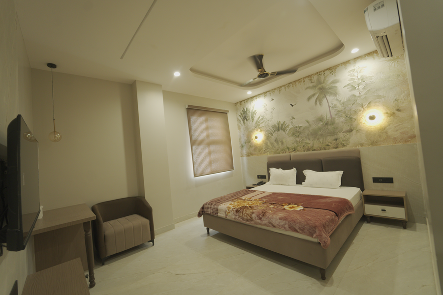 hotel satyam palace
