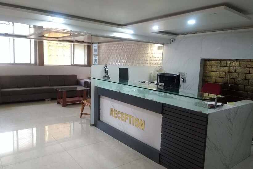 Hotel Mukesh Residency,Lal Deval, Near Geeta Society, Synagogue St, Camp, Pune, Maharashtra 411001,3 star