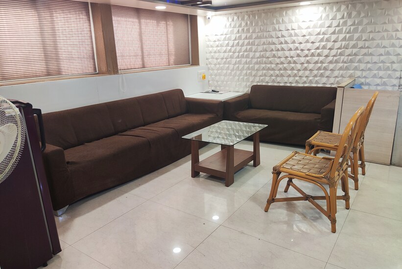 Hotel Mukesh Residency,Lal Deval, Near Geeta Society, Synagogue St, Camp, Pune, Maharashtra 411001,3 star