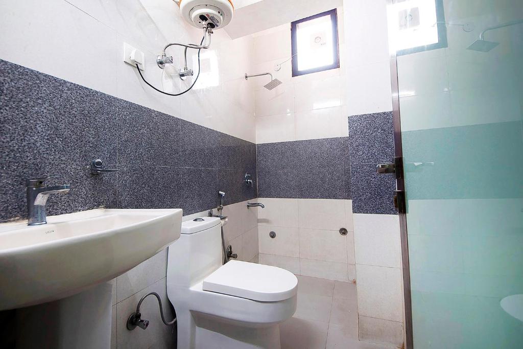 hotel smart inn near delhi airport