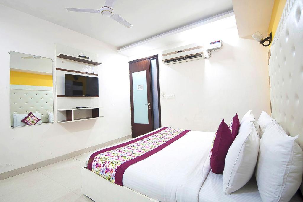 hotel smart inn near delhi airport