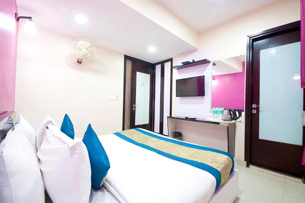 hotel smart inn near delhi airport