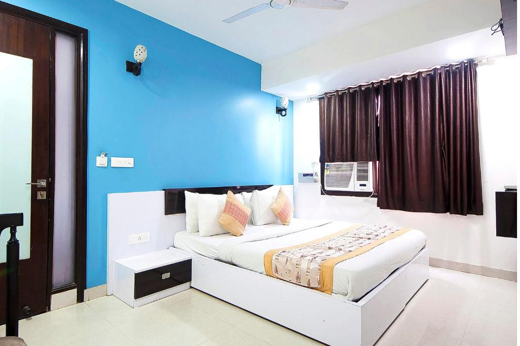 hotel smart inn near delhi airport