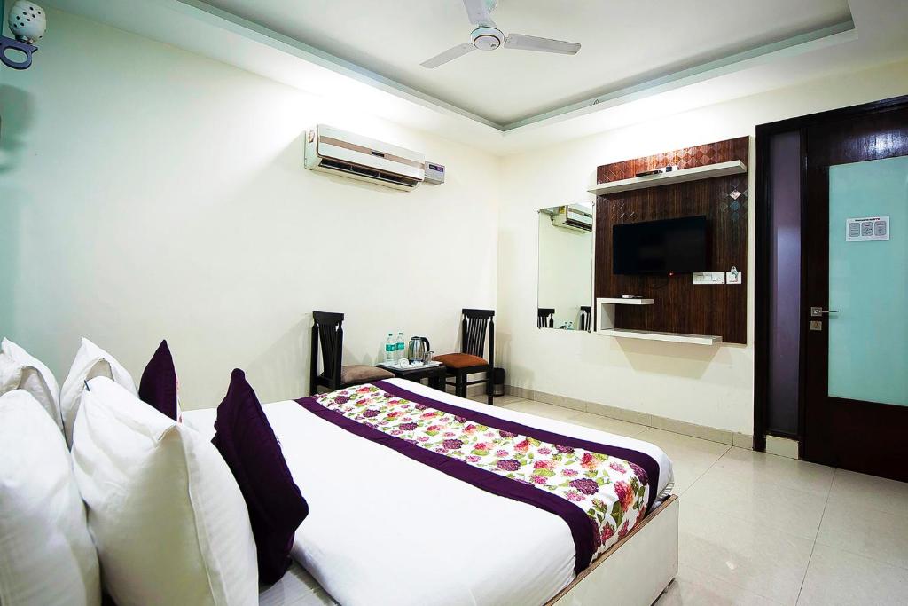 hotel smart inn near delhi airport