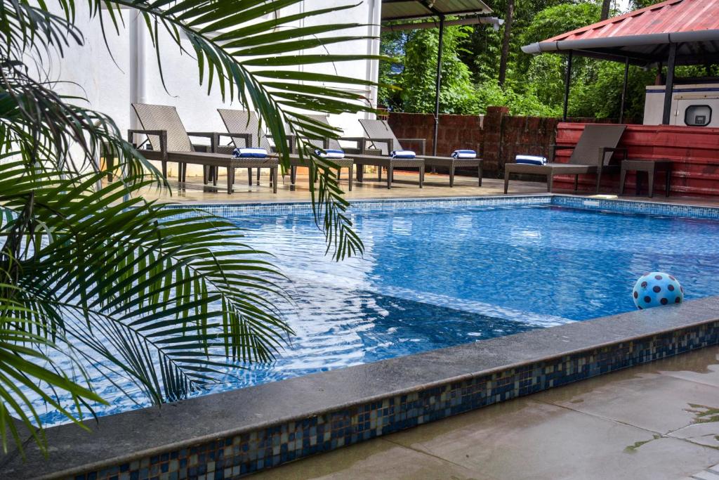 Candolim Grande Resort,Candolim>>Calangute,3 star