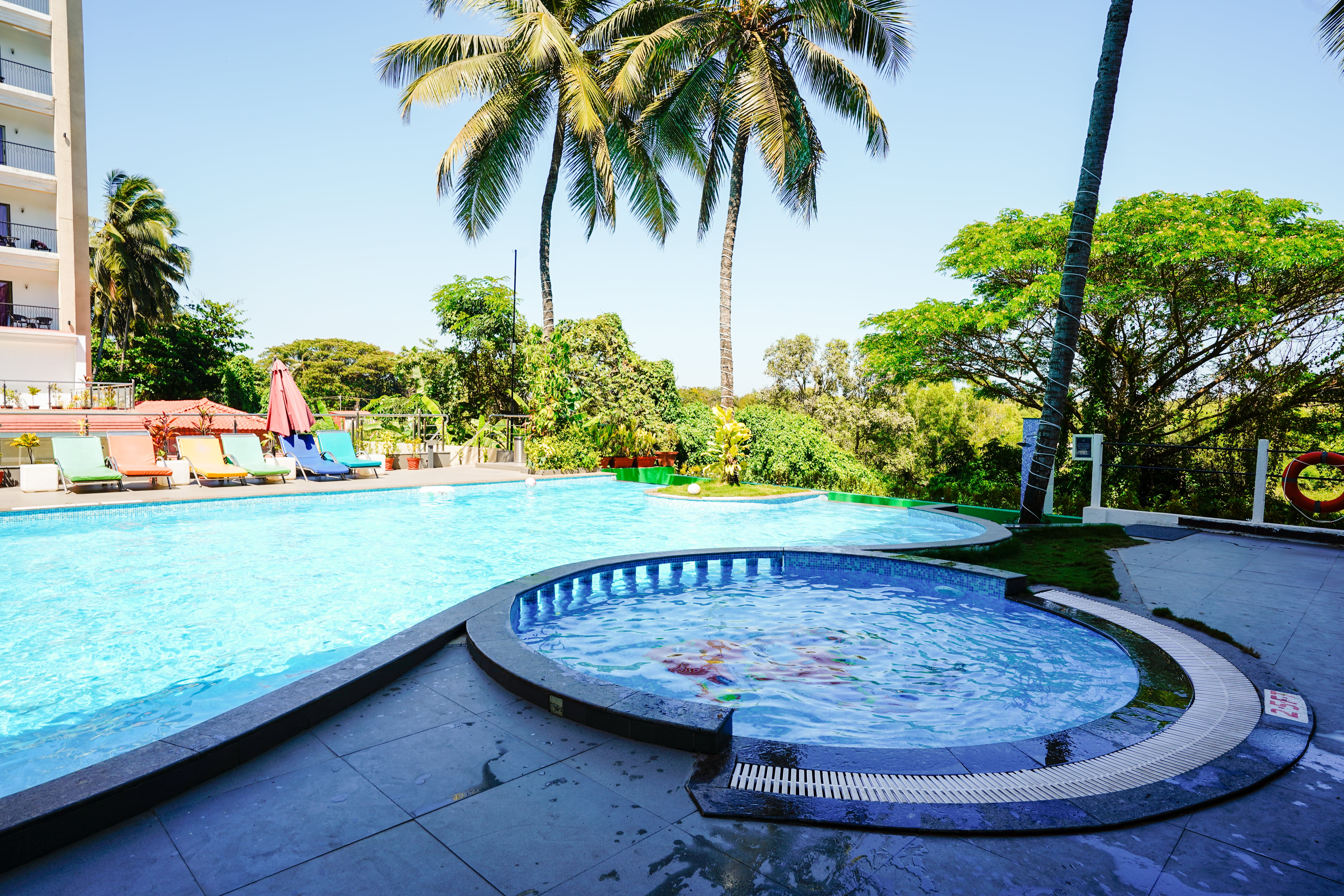 golden tulip goa