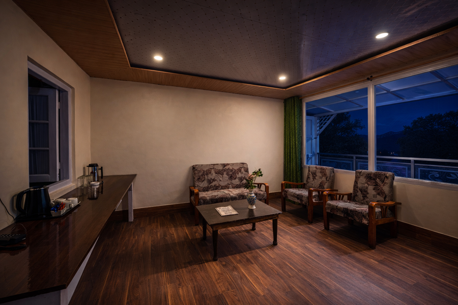 india hotel lake view mall road nainital