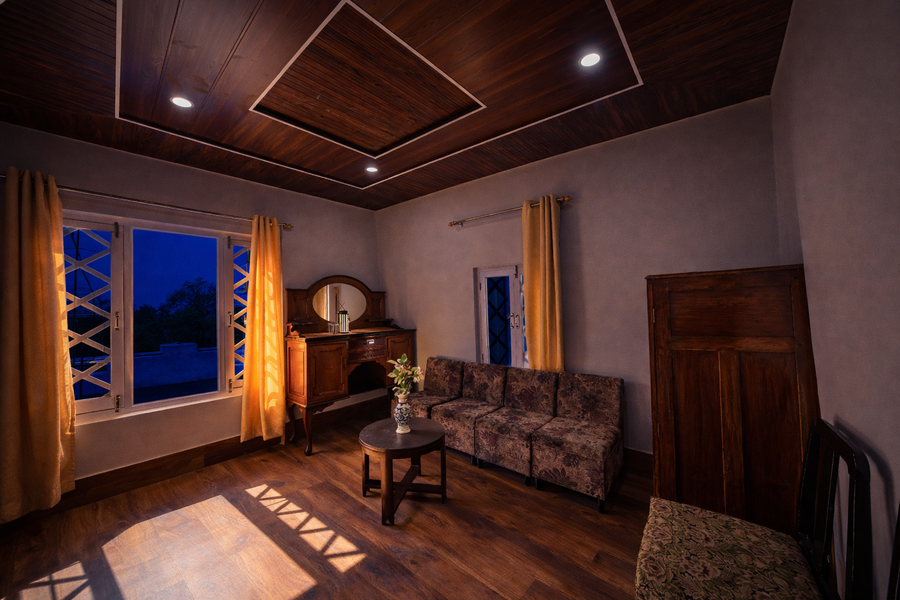 india hotel lake view mall road nainital