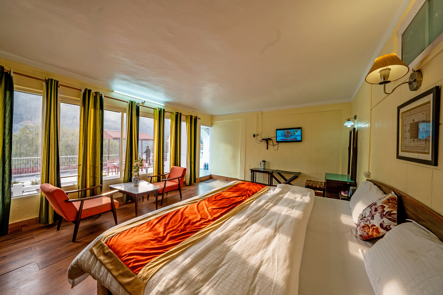 india hotel lake view mall road nainital