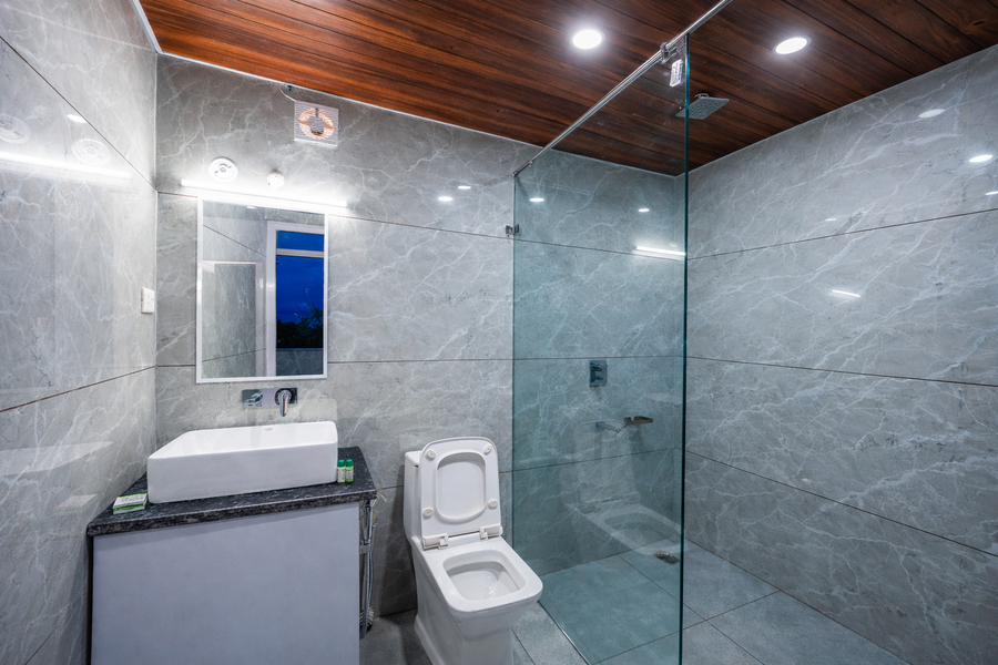 india hotel lake view mall road nainital