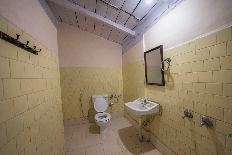 india hotel lake view mall road nainital