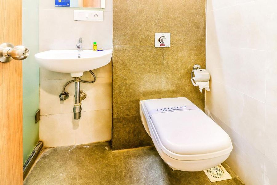 fabhotel ascot international